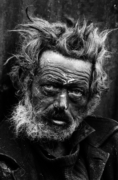 homeless irishman near spitalfields 1969